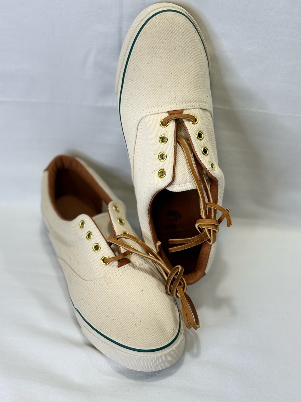 NWOB G.H. BASS Canvas Low-Top Sneakers in Natural with Tan Accents SZ 8M
